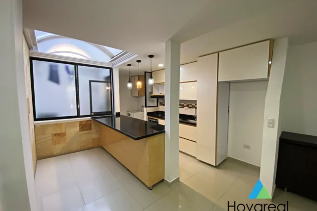 Casa de 3 Pisos con Terraza y 4 Alcobas en Fusagasugá